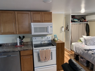 5_14 ½ North High, Apt. B