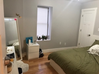 college student bedroom